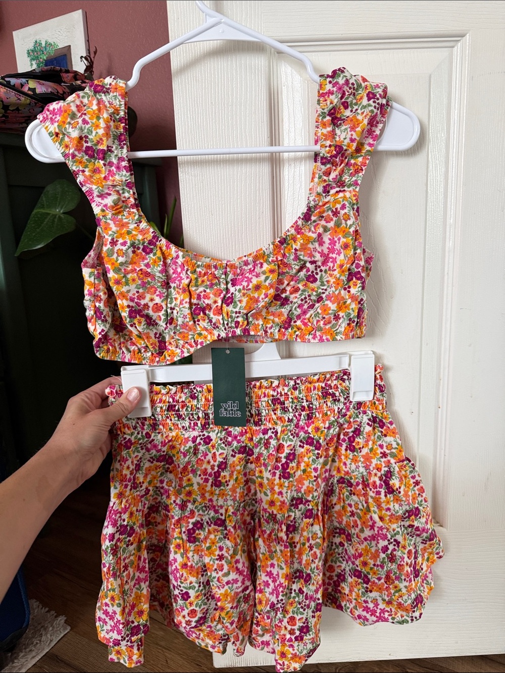 wild fable Pink & Orange Floral Crop Top and Skirt Set